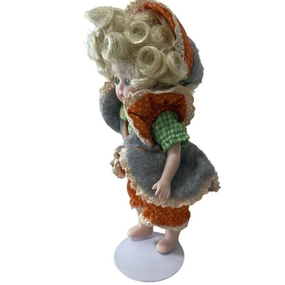 Marie Osmond Porcelain Doll Lucy Goosey Petite Amour - Picture 3 of 7